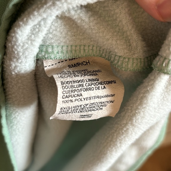 Under Armour loose fit hoodie. - Picture 5 of 5